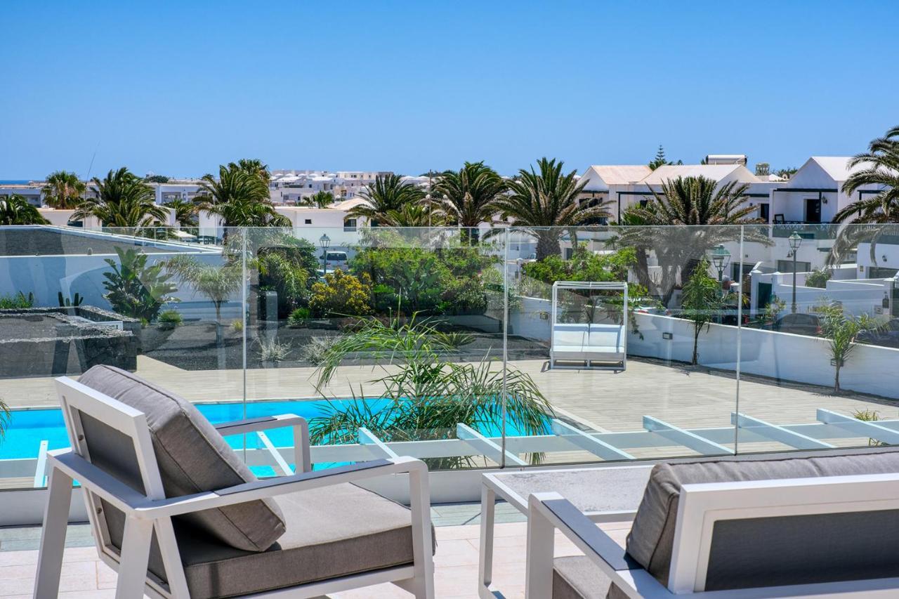 Luminosa Vivienda Vacacional Con Vista A La Piscina Costa Teguise Exteriör bild